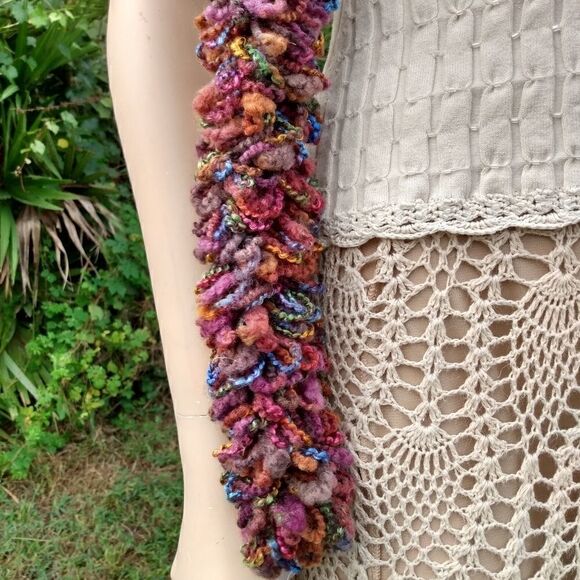 EUC ECHO Fuzzy PomPom Style Multicolored Scarf Made in Italy - Picture 7 of 9